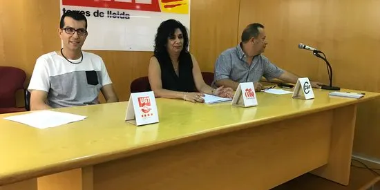 Els sindicats no descarten una vaga general per la retallada estatal a Correus