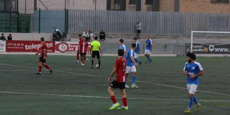 El CD Morell se li escapa el premi als minuts finals