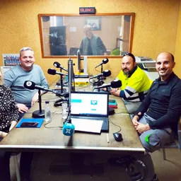 L'entrevista, amb el regidor Xavi Galera i responsables del serveis municipals, del 7/3/2024 - episode art