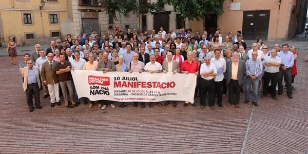 Òmnium organitza un autocar per a la manifestació del 10-J