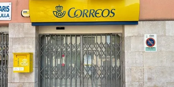 Correus tornarà a patir manca de personal aquest estiu per les vacances dels treballadors