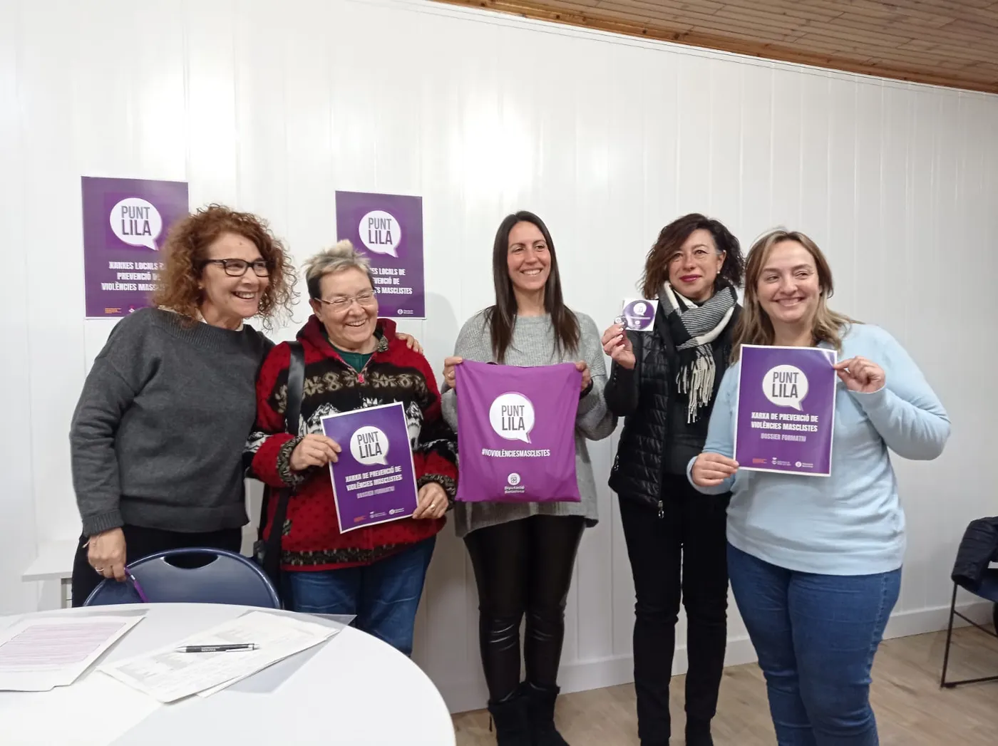 18 comerços de Mollet seran punts lila per a dones