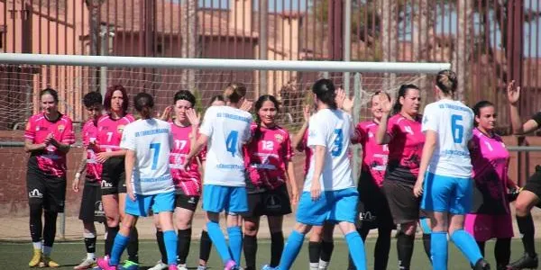 Un gol d’Alba Mesas decideix l’últim derbi del curs entre la Torre i el Creixell (0-1)