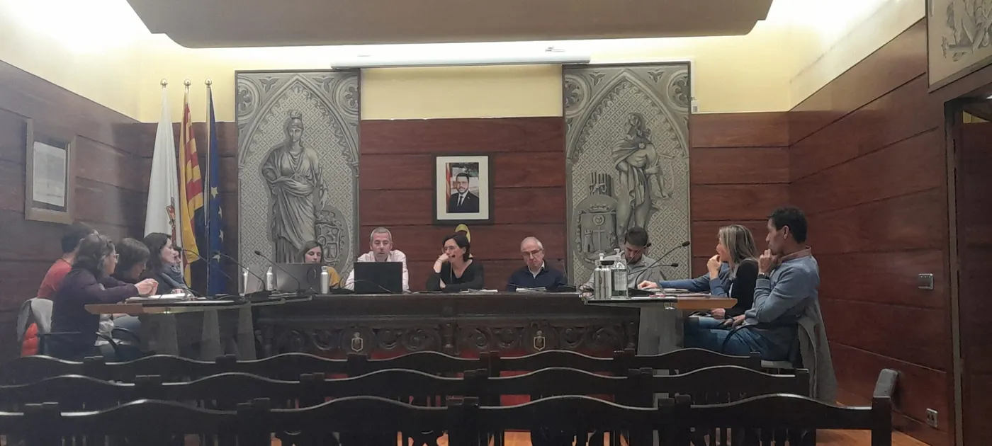 L'Ajuntament de Solsona aprova un pressupost d'11 milions d'euros: un 4% més alt que el d'aquest any i amb un 22% menys d'inversions