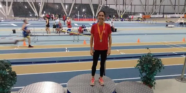 Marta Camps aconsegueix dues medalles d’or en el Campionat de Catalunya Màster en pista coberta