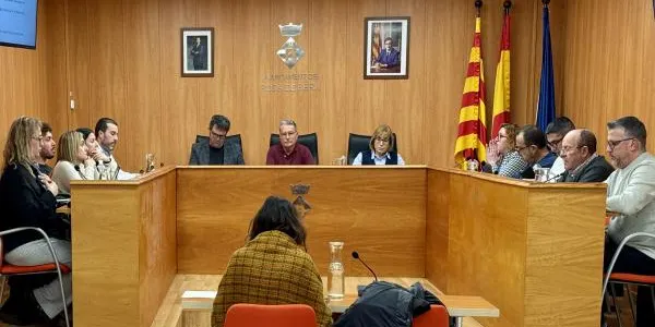La modificació de l’ordenança de Circulació i l’adjudicació de la neteja de platges, entre els punts destacats del ple de dijous a Roda de Berà