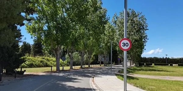 Es limita a 30km/h la velocitat màxima per circular per Altafulla