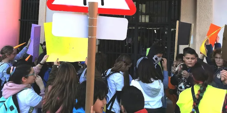 La indignació ciutadana marca el ple ordinari de febrer