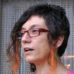 Entrevistes de la Justa del 18/7/2017 — El temps entre rellotges i cinema: entrevista a Antònia Carré-Pons + Black Mirror i comèdia - episode art
