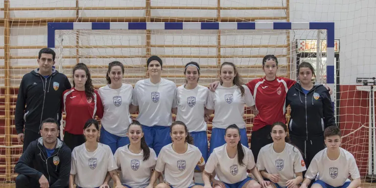 El femení de futbol sala cau a la pista de l’Hospitalet en un partit endarrerit