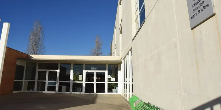 Preinscripció als cicles formatius de l'Institut Ramon de la Torre