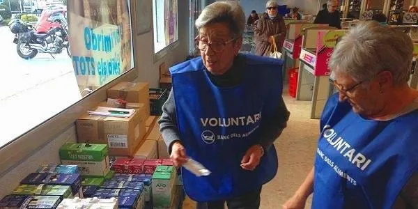 El voluntariat, una de les peces imprescindibles en l’èxit del Gran Recapte d’Aliments