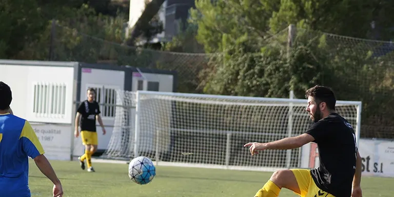 L’Athlètic defensa a casa el liderat