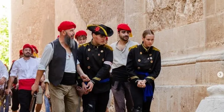 La subdelegada del Govern visita el Morell, amb els terrenys de l'estació al centre de la reunió