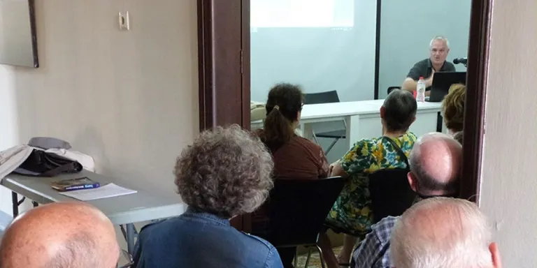 Comunicat de la Junta Gestora de l'Aula d'Extensió Universitària de Rubí