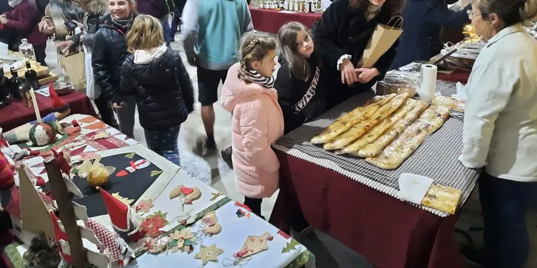 La Fira de Nadal de Riner es trasllada a Freixinet