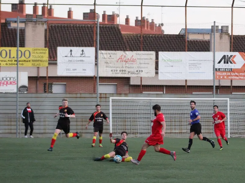 Duel d'esperit i lluita per no donar cap pilota per perduda / Arxiu