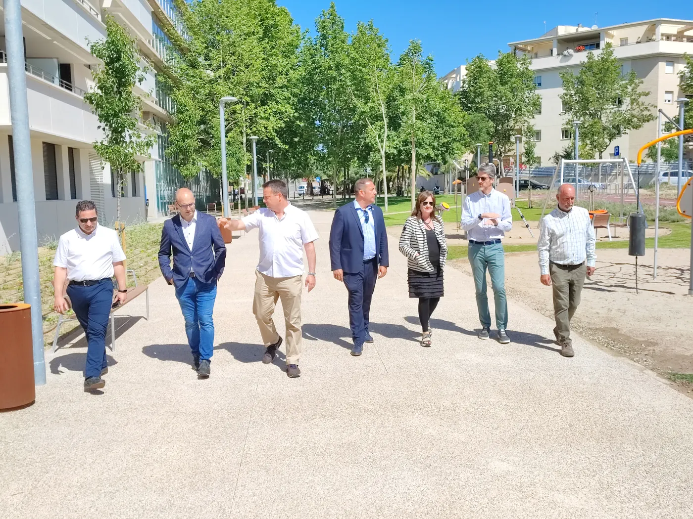 Inauguren el nou passeig de l’Avinguda MestraI