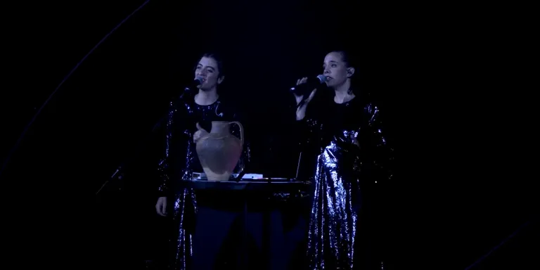 200 persones omplen el teatre per viure Tarta Relena