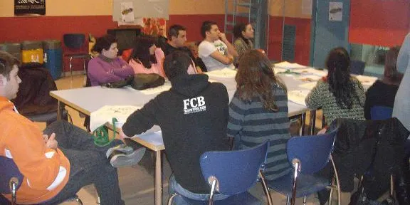 Més d'una vintena de joves participen en l'elaboració dels Plans Locals de Joventut