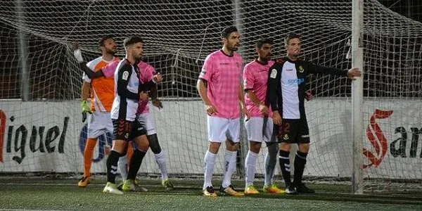 El Nàstic cau per 3 a 1 al camp del Cornellà i diu adéu a la Copa Catalunya