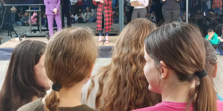 Els centres educatius protagonitzen l’acte central del 8M