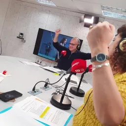 #1759 - Celebrem Dia Llengua Materna amb alumnes d'escoles i instituts Rubí - episode art