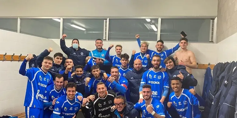 El Cambrils Unió arrenca la fase d’ascens amb una victòria contundent davant l’Ampolla
