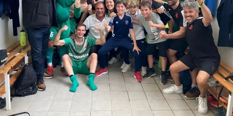 El CF Caldes certifica la permanència a Primera Catalana per la porta gran, amb un triomf al camp del líder (1-3)