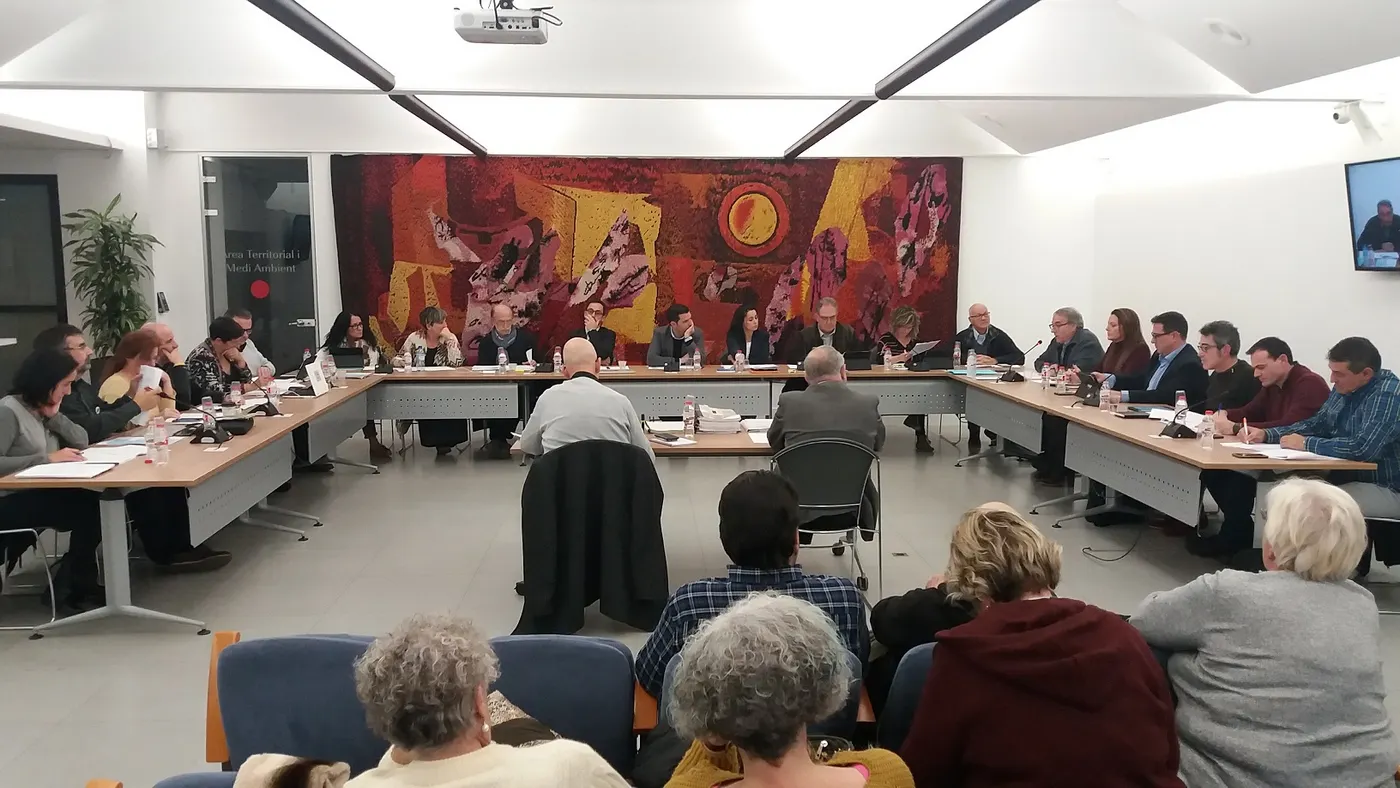 El ple municipal de març: les beques escolars i el romanent de tresoreria
