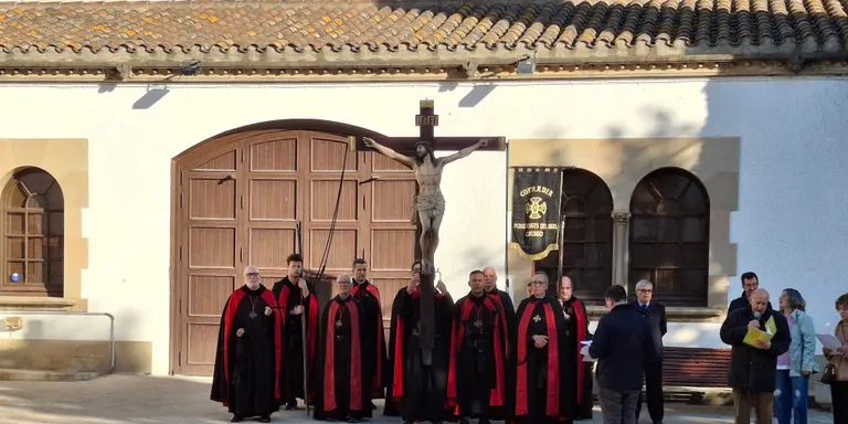 La Renglereta aplega més de dues-centes persones i inaugura un Divendres Sant de processons a Arenys