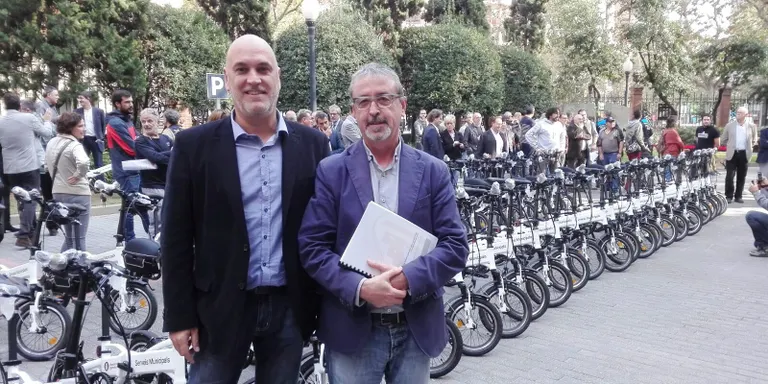 Vilassar de Mar rep tres bicicletes elèctriques de la Diputació de Barcelona