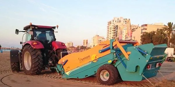 Una empresa de Torredembarra dissenya una màquina per desinfectar les platges amb ozó