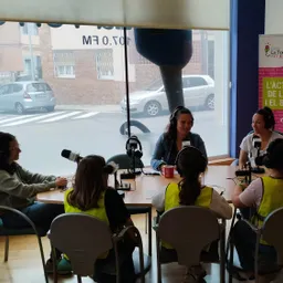 #97 - Alumnes de 5è de l'Escola l'Antina - episode art