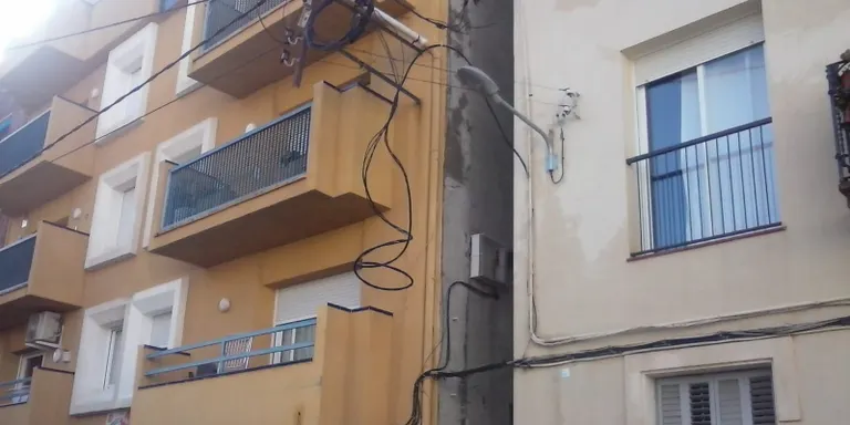 Uns altres veïns de Pineda no tenen llum des de la matinada de dilluns