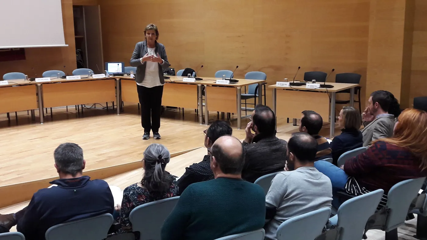 Els representants polítics a l'Ajuntament es formen en polítiques LGTBI+