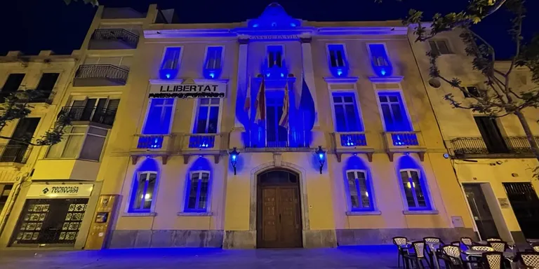 Blanes s’adhereix al Dia Internacional de la Fibromiàlgia i la Síndrome de Fatiga Crònica