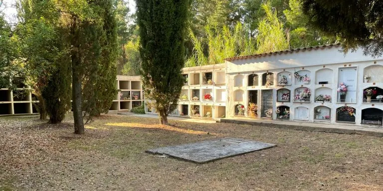 Sant Feliu de Buixalleu prepara la millora del cementiri de Grions