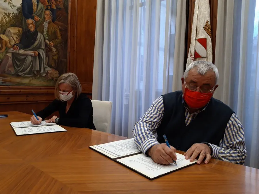 Conveni entre l’Ajuntament de Valls i Creu Roja