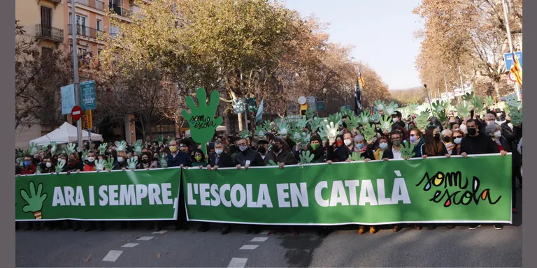 El TSJC declara ferma la sentència del 25% de castellà a les escoles i dona dos mesos a la Generalitat per executar-la