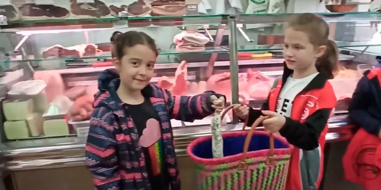L'alumnat de 2n de l'escola Setelsis promou el consum i la producció responsable a través d'un videoclip