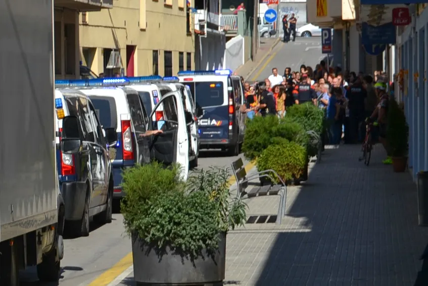 La unitat de Policia Nacional adscrita a la fiscalia cita a declarar quatre regidors de Pineda pel cas dels hotels on s'allotjaven els agents