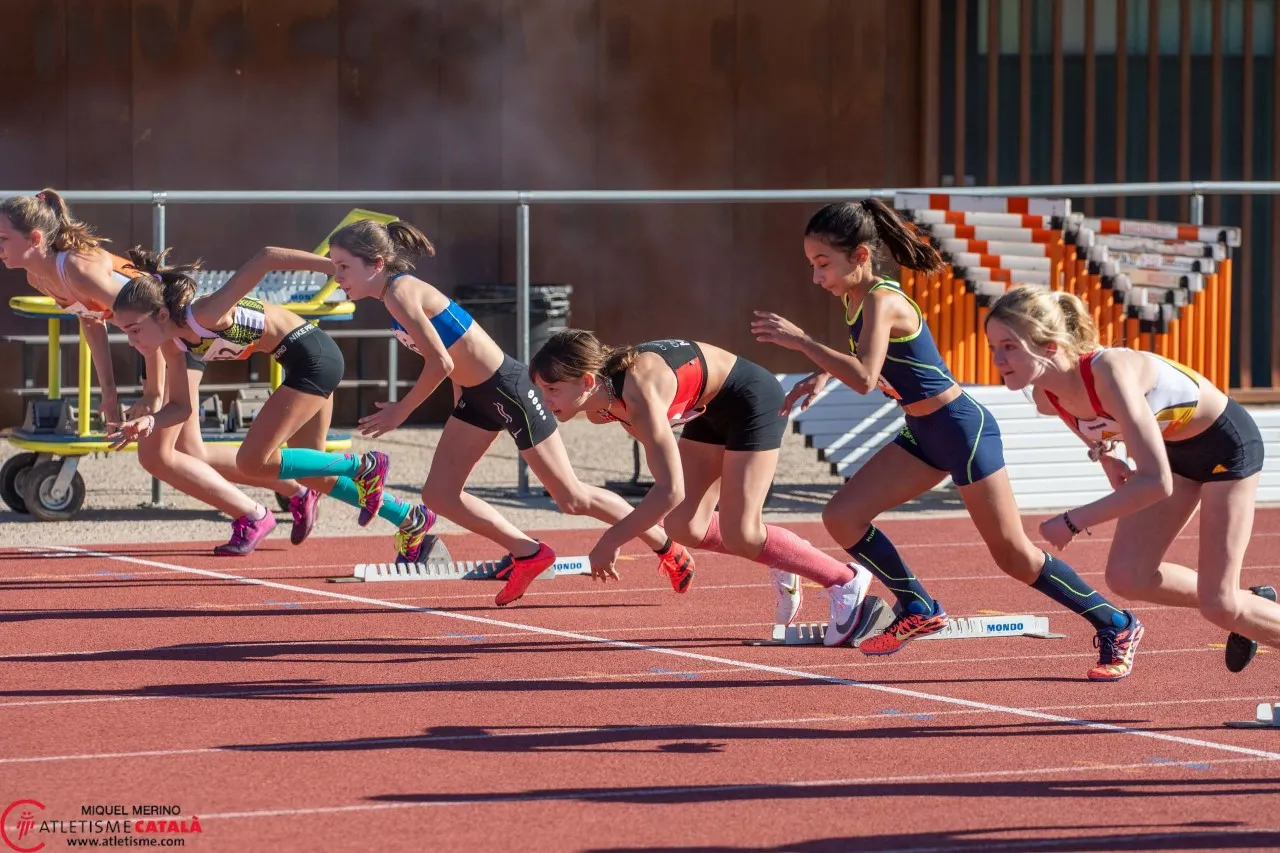 Els atletes del CA Cambrils es pengen nou medalles a la Jornada Final del Campionat de Catalunya de Tardor