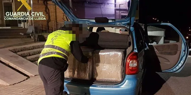 Decomís de tabac per valor de 13.100 euros a Organyà