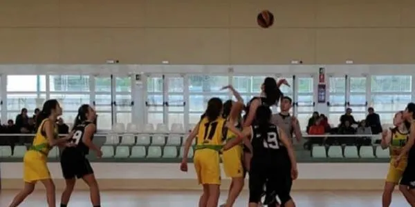 L’Infantil A femení del BBG defensa la 2a plaça a la pista del CB Valls