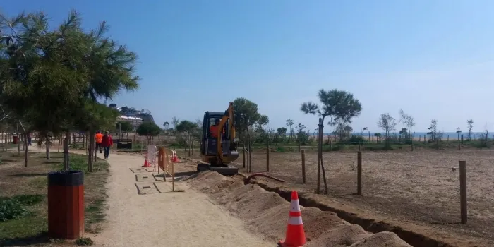 Les obres per il·luminar el passeig del Cavaió han començat aquesta setmana