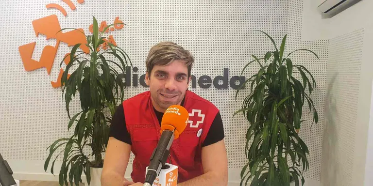 Toni Cardó de Creu Roja: «La realitat ens demana un voluntariat format en les noves tecnologies i alfabetització»