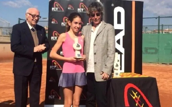 L’altafullenca Anna Ortiz, Subcampiona de Catalunya de Tennis en categoria Aleví