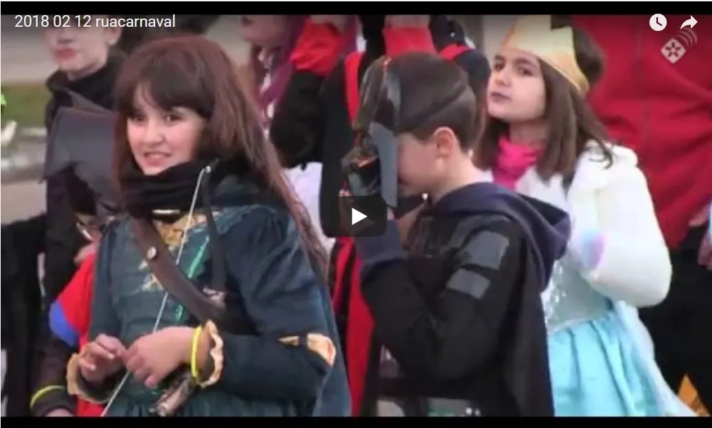Els rubinencs desafien al fred per celebrar el Carnaval 2018