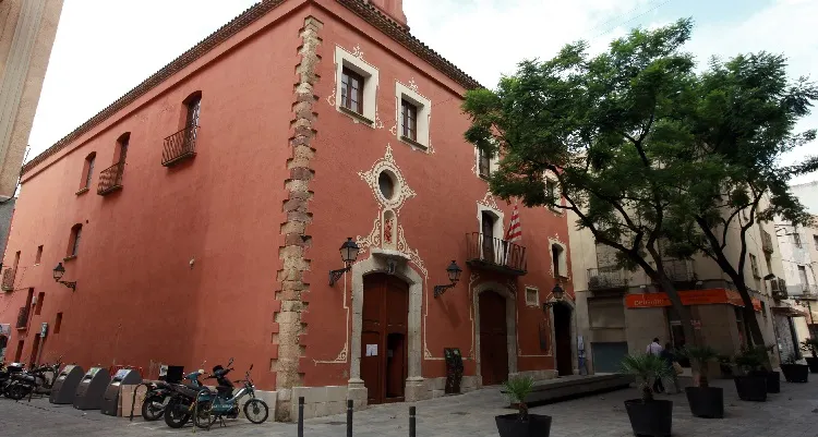 Valls inaugura la plaça de l’U d’Octubre